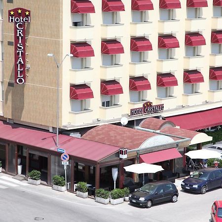 Hotel Cristallo ファーノ エクステリア 写真