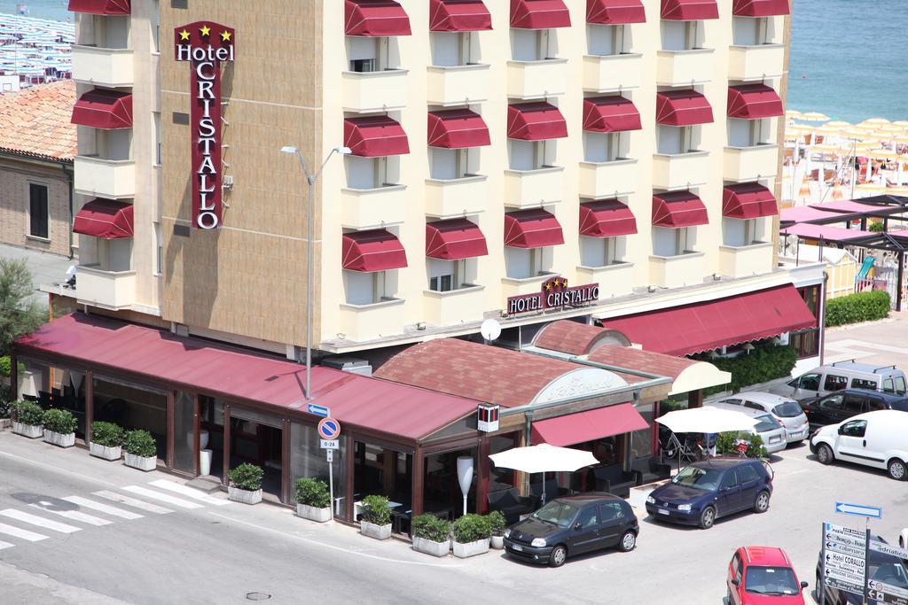 Hotel Cristallo ファーノ エクステリア 写真