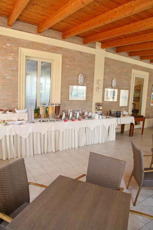 Hotel Cristallo ファーノ エクステリア 写真